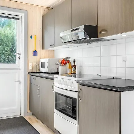 Lovely In Grenaa With Kitchen Stokkebro